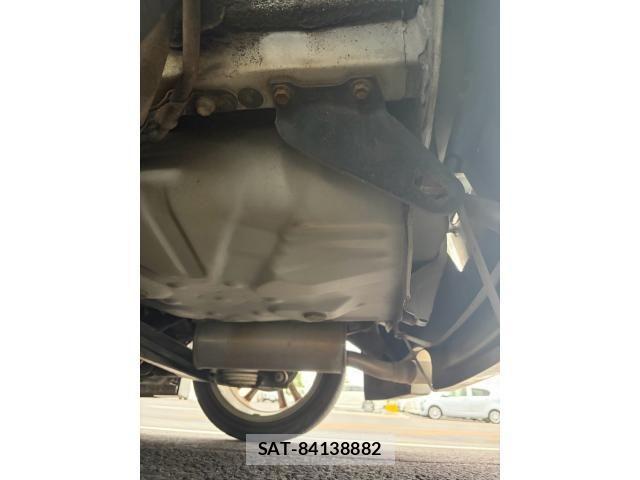 Toyota PORTE 2011-08 8337397-13