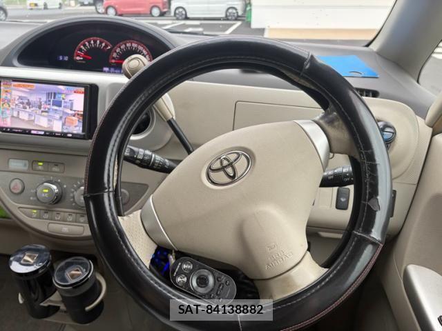 Toyota PORTE 2011-08 8337397-21