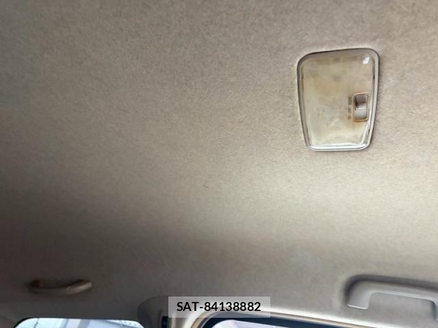 Toyota PORTE 2011-08 8337397-22