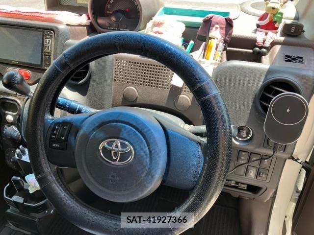 Toyota PORTE 2016-04 8337396-15