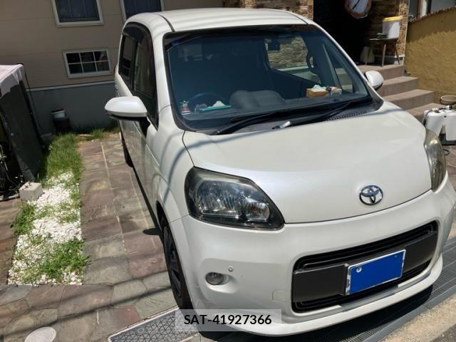 Toyota PORTE 2016-04 8337396-1
