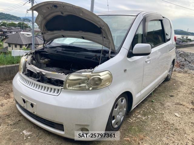 Toyota PORTE 2005-12 8368110-1
