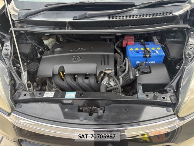 Toyota PORTE 2012-12 8368114-9