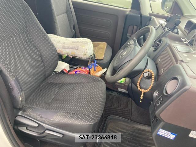 Toyota PORTE 2016-08 8368117-12