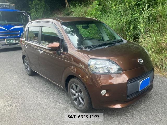 Toyota PORTE 2013-09 8368112-2