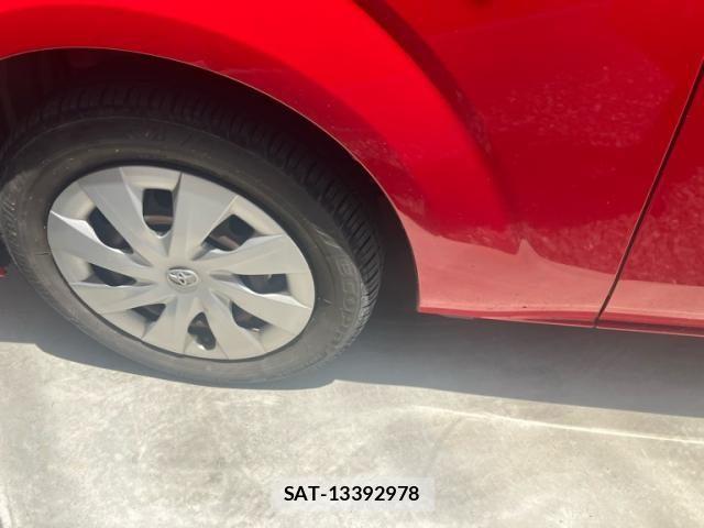 Toyota PORTE 2014-04 8368116-3