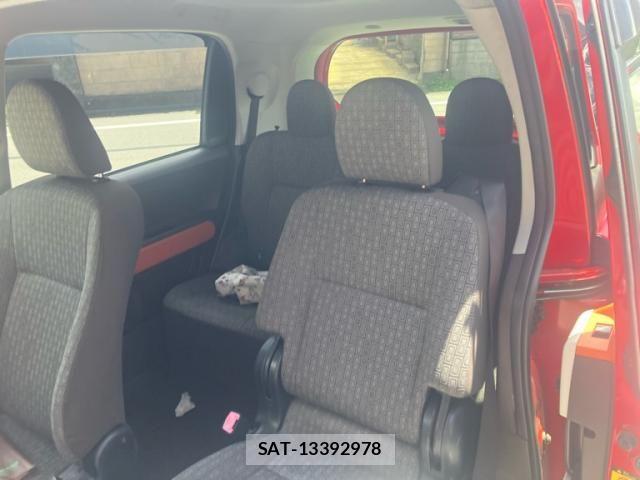 Toyota PORTE 2014-04 8368116-6