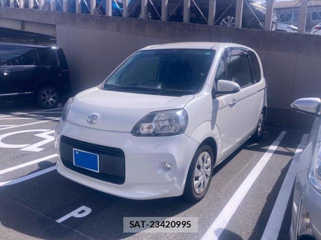Toyota PORTE 2013-08 8372054-0