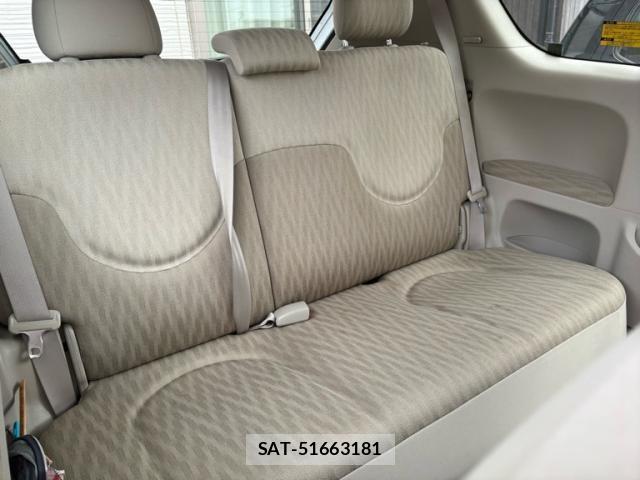 Toyota PORTE 2012-03 8414386-7