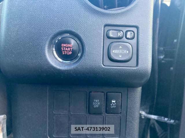 Toyota PORTE 2013-01 8414395-16