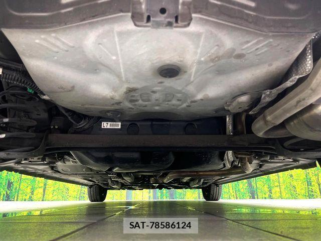 Toyota PORTE 2014-11 8458198-18