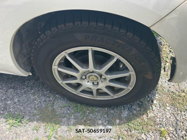 Toyota PORTE 2009-06 8526585-8