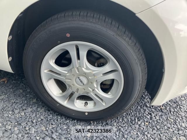 Toyota PORTE 2015-03 8526587-11