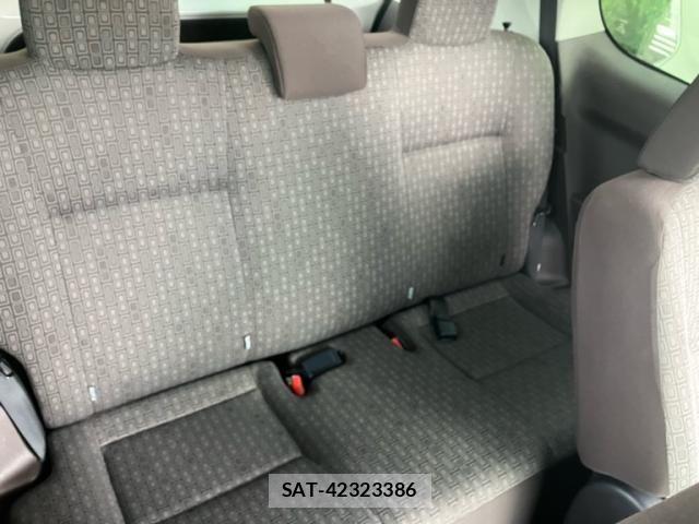 Toyota PORTE 2015-03 8526587-16