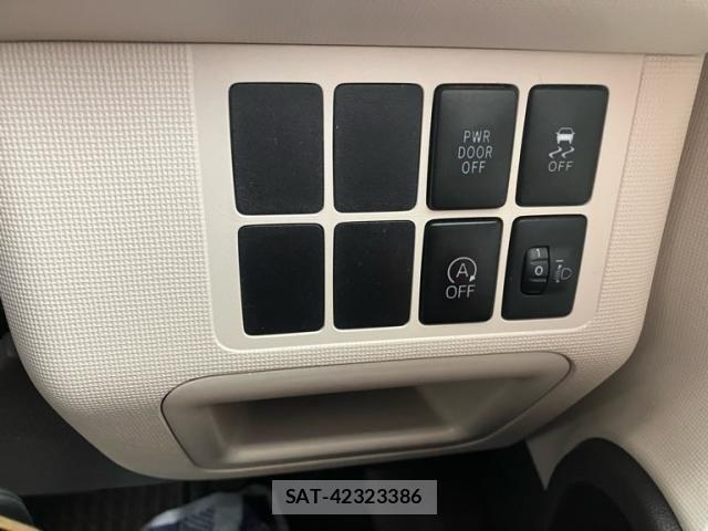 Toyota PORTE 2015-03 8526587-22