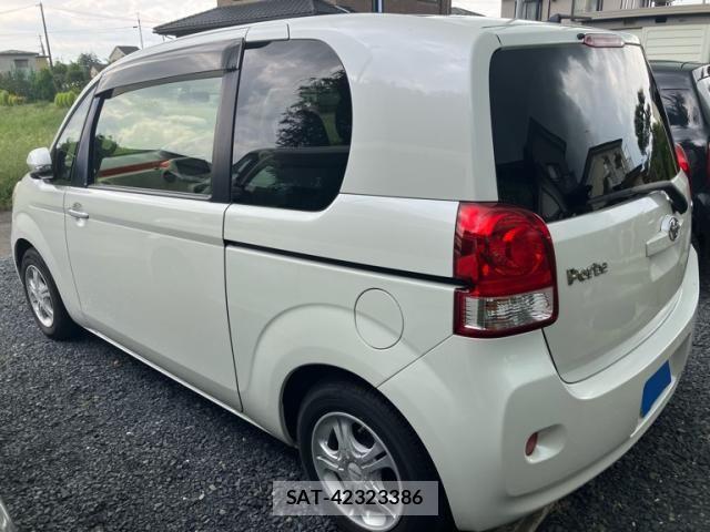 Toyota PORTE 2015-03 8526587-4