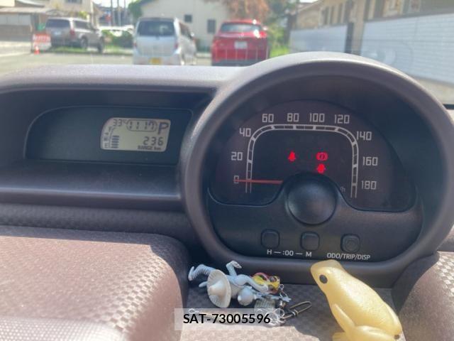 Toyota PORTE 2014-02 8526594-17