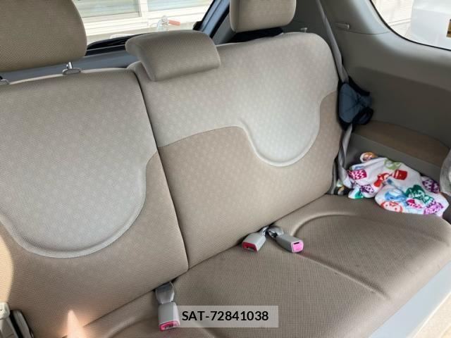 Toyota PORTE 2010-01 8563185-12