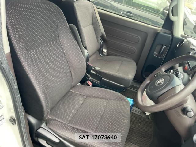 Toyota PORTE 2015-01 8628377-11