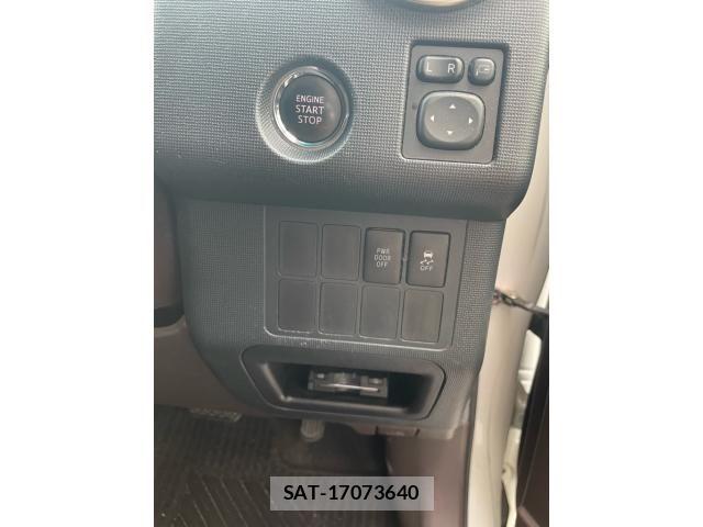 Toyota PORTE 2015-01 8628377-16