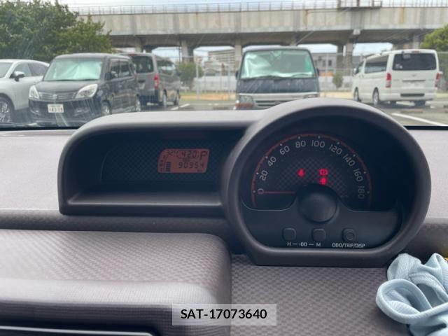 Toyota PORTE 2015-01 8628377-18