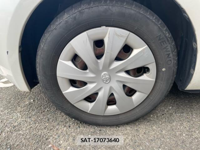 Toyota PORTE 2015-01 8628377-5