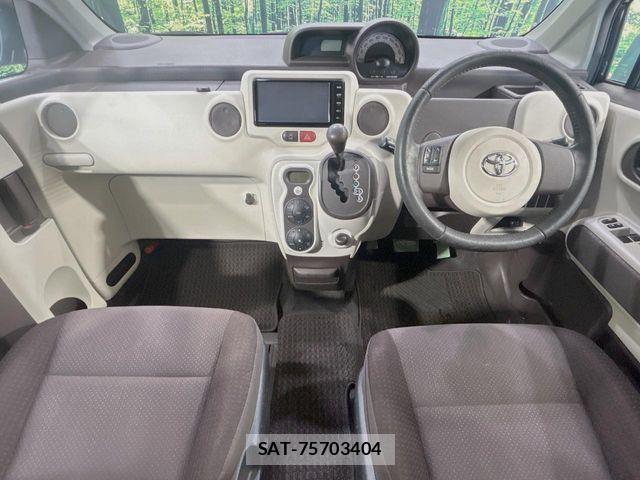 Toyota PORTE 2015-06 8628376-1