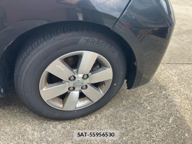 Toyota PORTE 2010-06 8666737-9