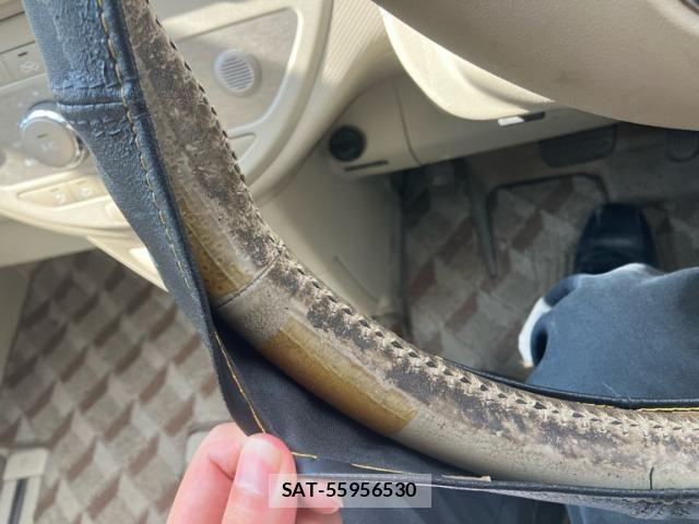 Toyota PORTE 2010-06 8666737-17