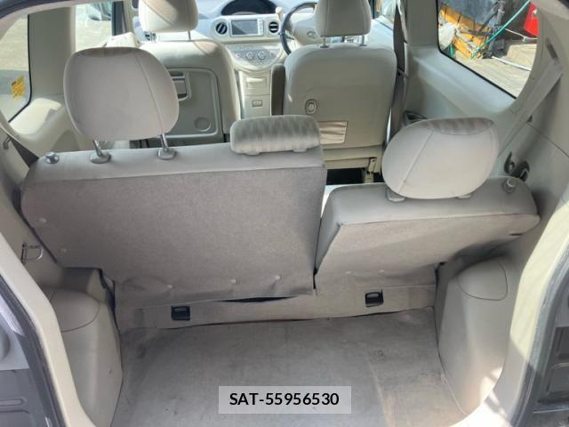 Toyota PORTE 2010-06 8666737-6