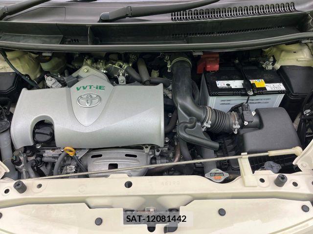 Toyota PORTE 2015-11 8660975-17