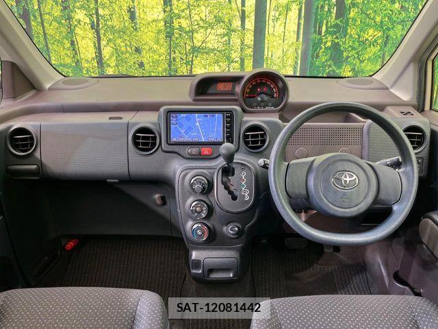 Toyota PORTE 2015-11 8660975-1