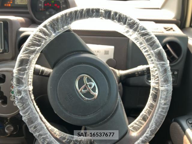 Toyota PORTE 2012-11 8666738-14
