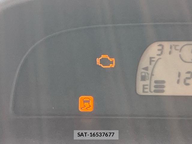 Toyota PORTE 2012-11 8666738-21