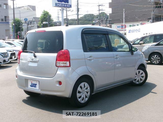 Toyota PORTE 2013-10 8666736-3