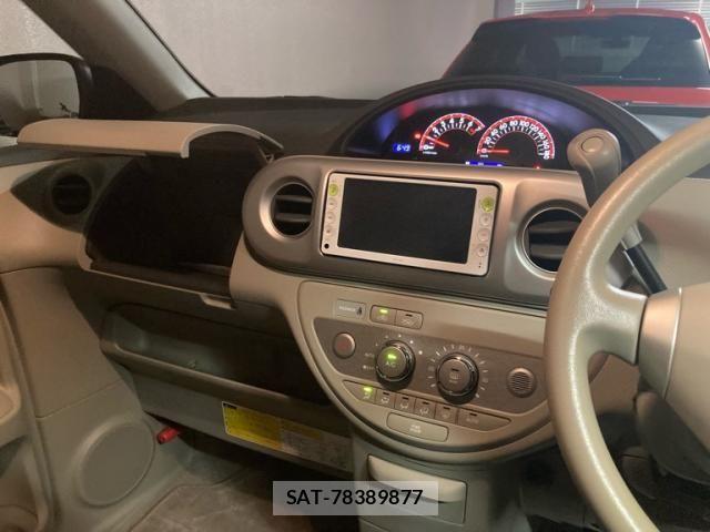 Toyota PORTE 2011-07 8660978-13