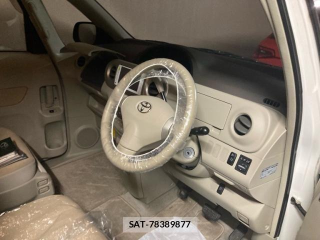 Toyota PORTE 2011-07 8660978-6