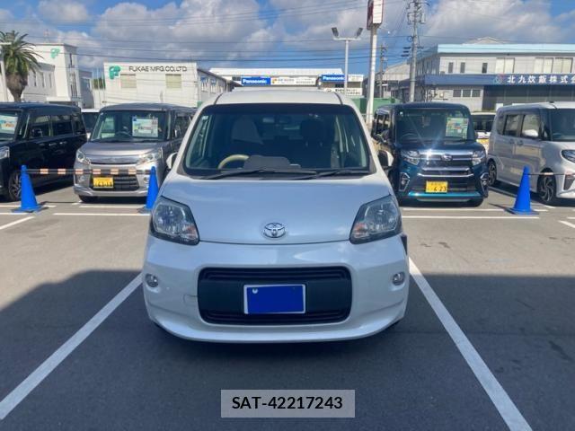 Toyota PORTE 2013-03 8660976-0