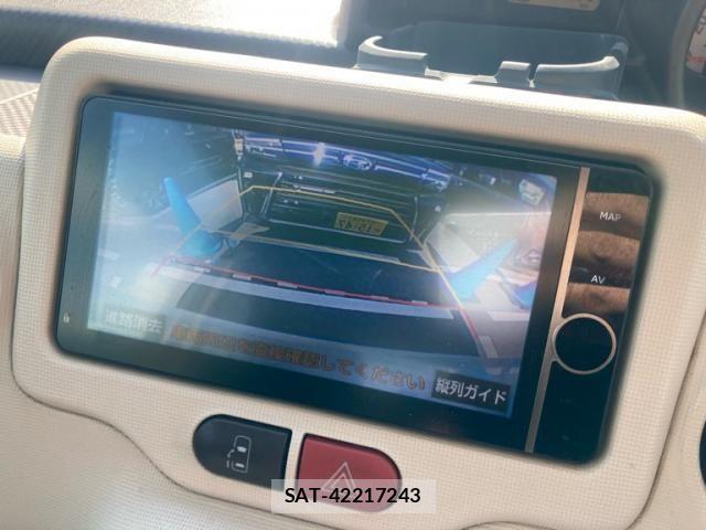 Toyota PORTE 2013-03 8660976-14