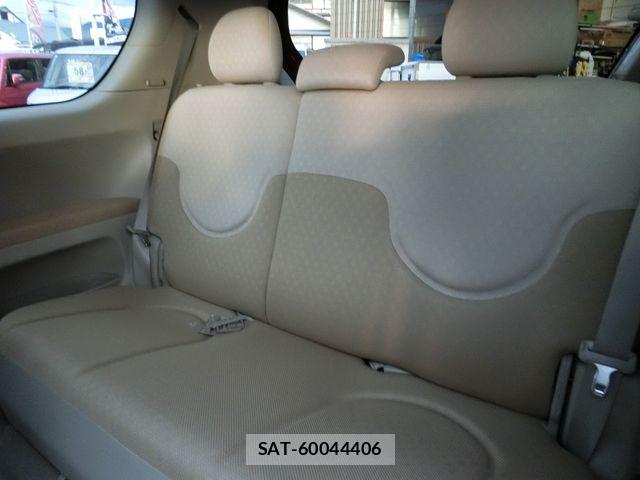 Toyota PORTE 2010-10 8660979-20