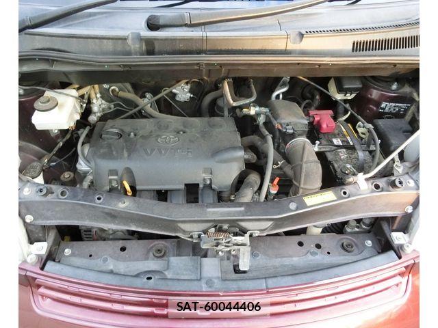 Toyota PORTE 2010-10 8660979-29