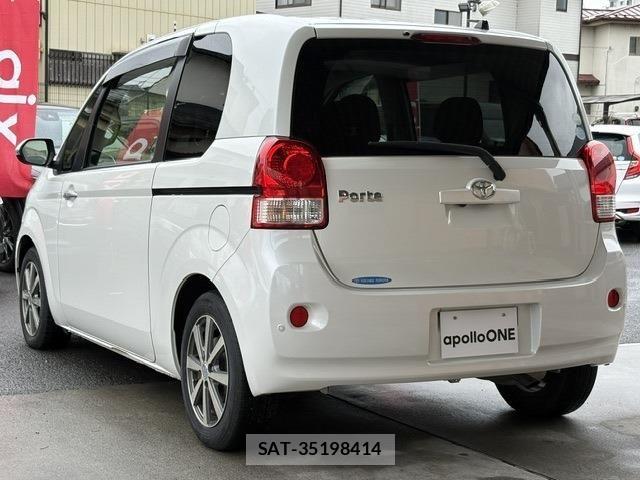 Toyota PORTE 2019-05 8666735-7