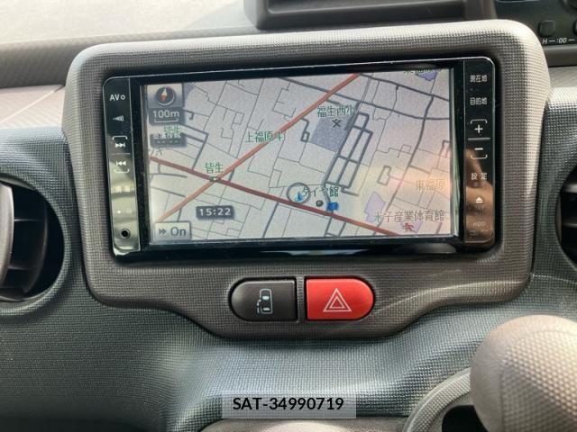 Toyota PORTE 2014-03 8745219-15