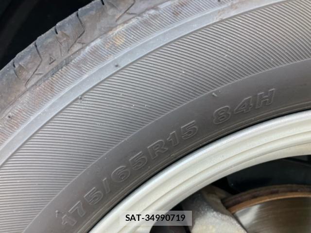 Toyota PORTE 2014-03 8745219-7