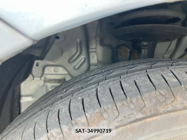 Toyota PORTE 2014-03 8745219-8