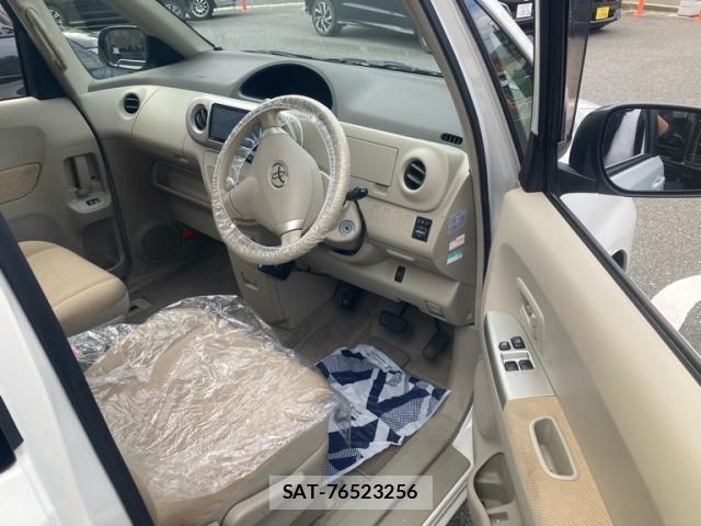 Toyota PORTE 2010-08 8745220-10