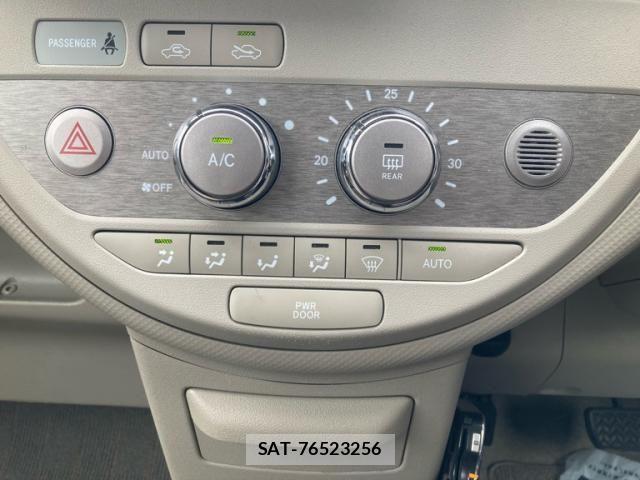 Toyota PORTE 2010-08 8745220-18
