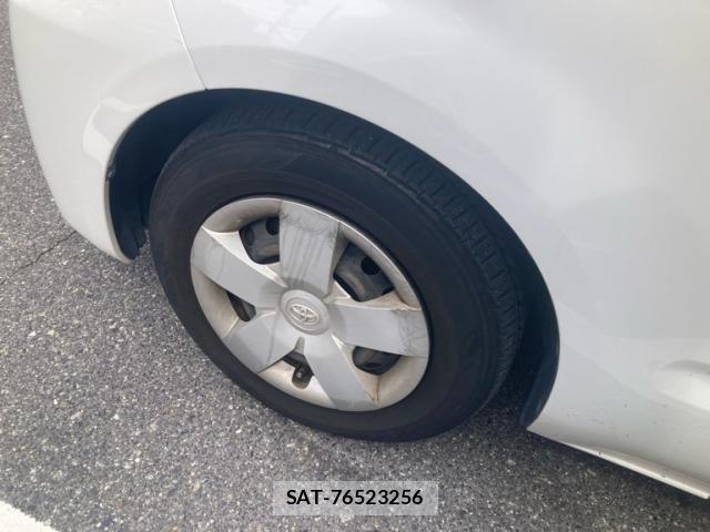 Toyota PORTE 2010-08 8745220-3