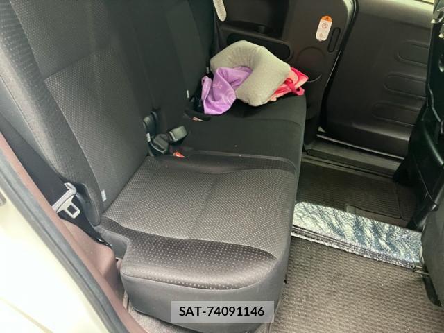 Toyota PORTE 2016-09 8745216-13