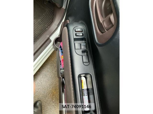 Toyota PORTE 2016-09 8745216-15